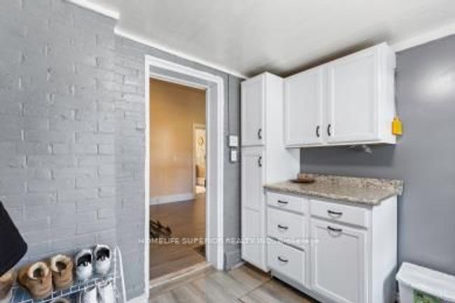 220 Moira St W, House other with 4 bedrooms, 3 bathrooms and 8 parking in Belleville ON | Image 14