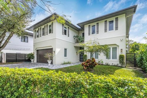5712 Devonshire Blvd, Miami, FL, 33155-4050 | Card Image
