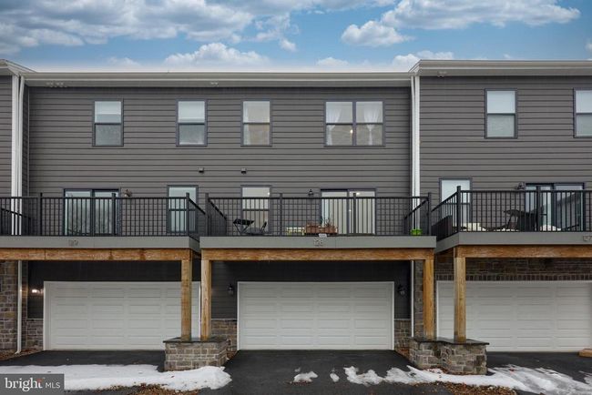 32 - 128 High Pointe Dr, Townhouse with 3 bedrooms, 3 bathrooms and null parking in HUMMELSTOWN PA | Image 26