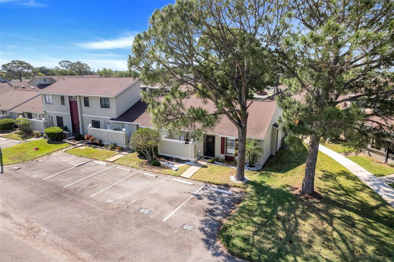Pine Island Cir, Kissimmee, FL 34743