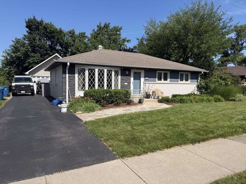 466 N Ridgeland Ave, Elmhurst, IL, 60126-2218 | Card Image
