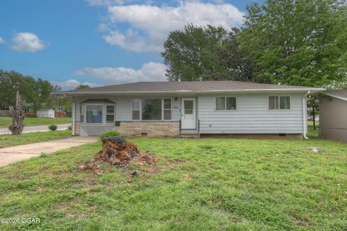 801 S Saint Louis Ave, Joplin, MO, 64801-5220 | Card Image