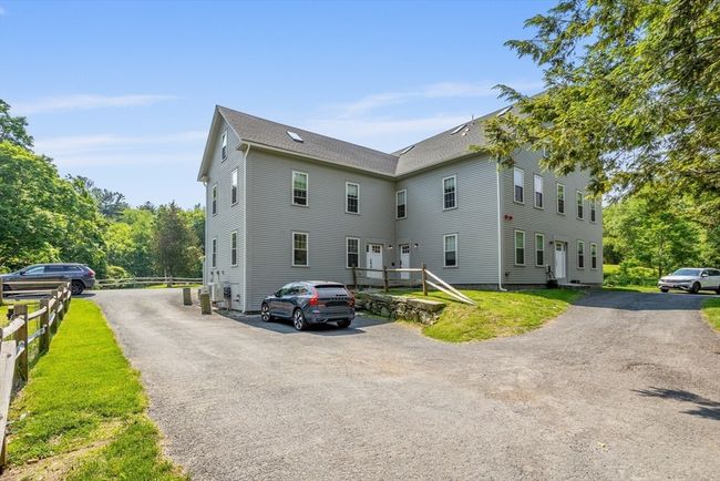 APT-3 - 166 Littleton Rd, Condo with 3 bedrooms, 3 bathrooms and 2 parking in Harvard MA | Image 38