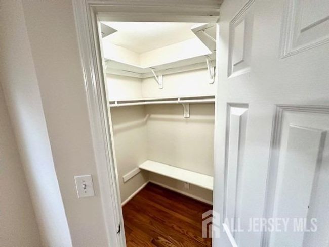 1502 Timber Oaks Rd, Townhouse with 2 bedrooms, 3 bathrooms and null parking in Edison NJ | Image 20