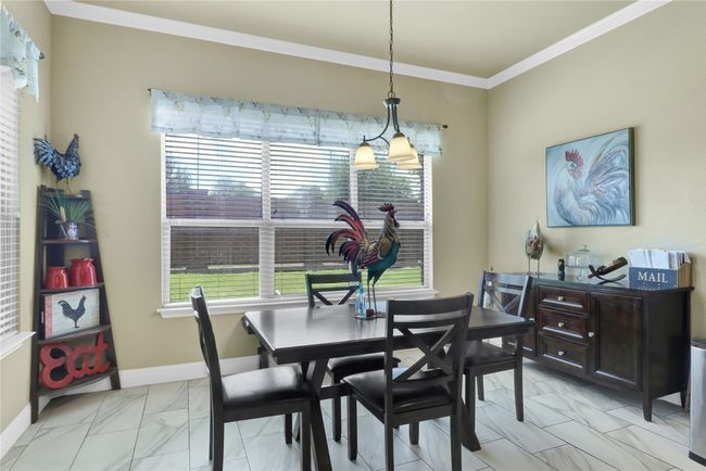 Breakfast area | Image 12