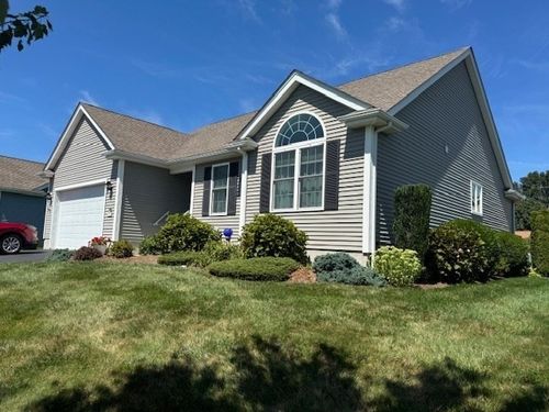 44-2 Deborah Ann Dr, Rehoboth, MA, 02769-2554 | Card Image