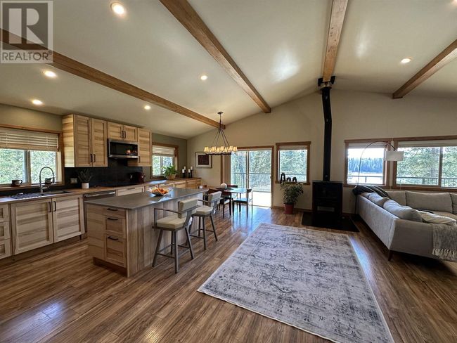 8396 Rainbow Country Road, House other with 3 bedrooms, 3 bathrooms and null parking in Bridge Lake BC | Image 17