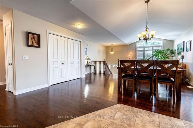 3617 Weinbrenner Rd, House other with 4 bedrooms, 2 bathrooms and 7 parking in Niagara Falls ON | Image 7