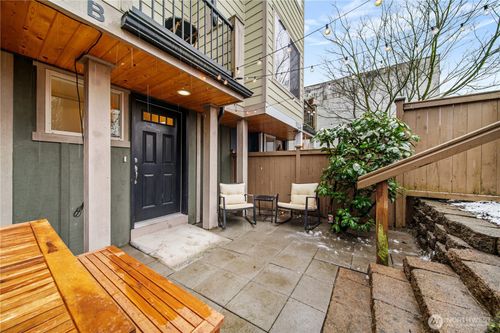 apt-b-1122 N 92nd St, Seattle, WA, 98103-2200 | Card Image