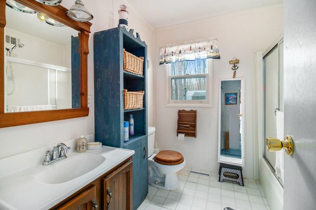 7829 E Navajo Trl, House other with 3 bedrooms, 2 bathrooms and null parking in Branch MI | Image 9