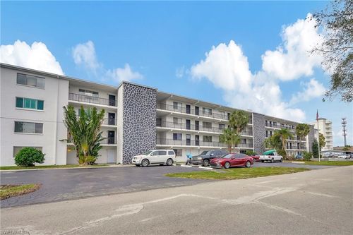 209-4906 Victoria Dr, CAPE CORAL, FL, 33904-9523 | Card Image