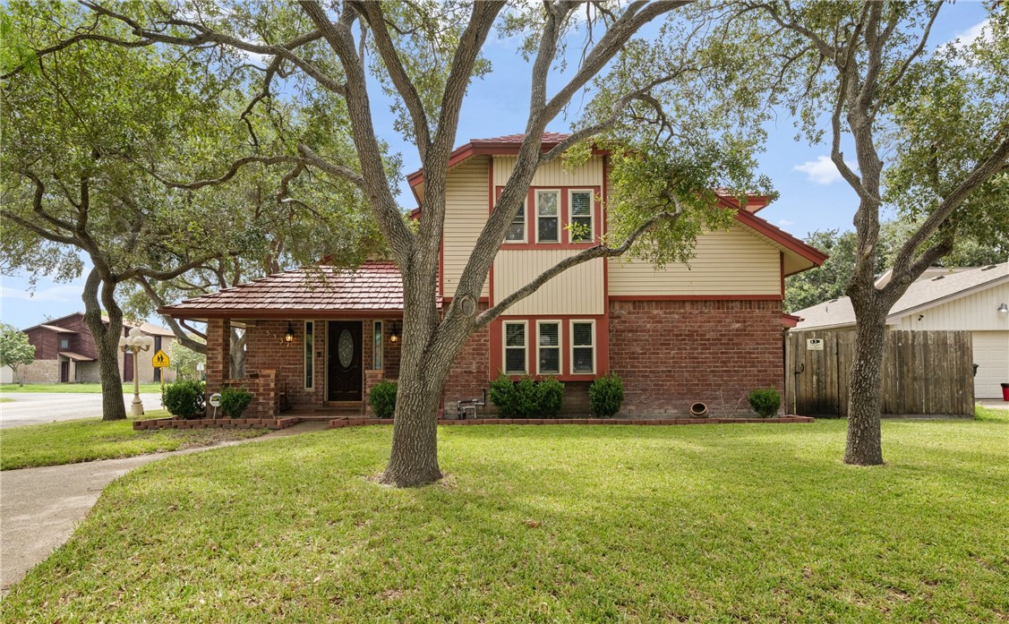 Inverness Dr, Corpus Christi, TX 78413
