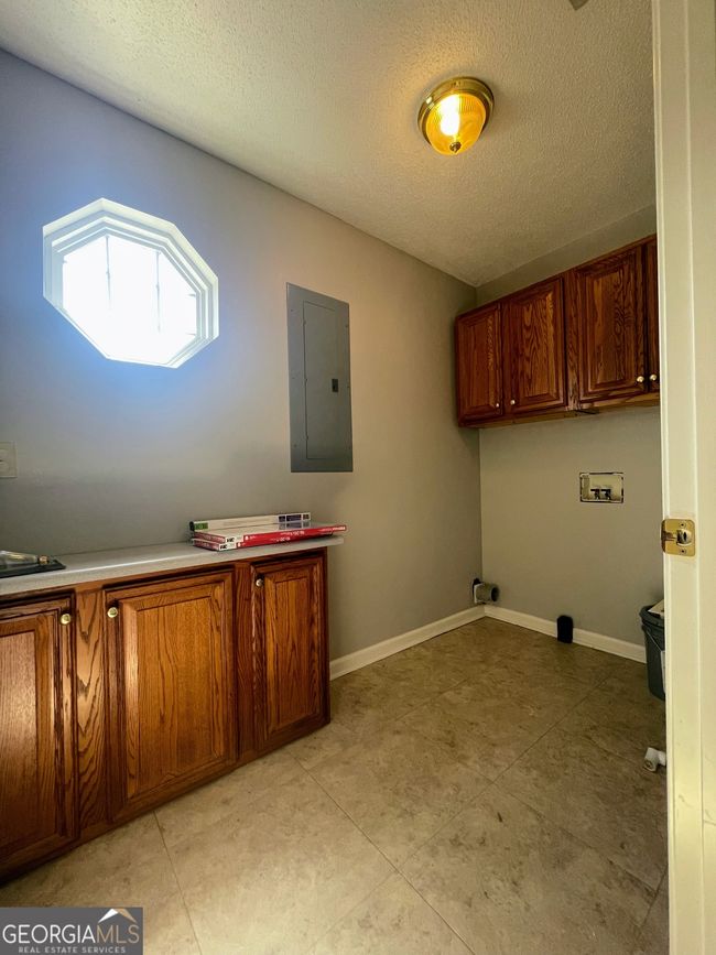 902 Pointer Rd, House other with 3 bedrooms, 2 bathrooms and null parking in Statesboro GA | Image 7