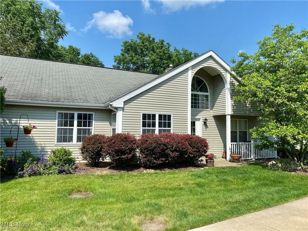 Vista Ln, Aurora, OH 44202