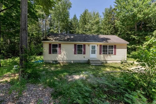 31 Beech River Circle, Ossipee, NH, 03835 | Card Image