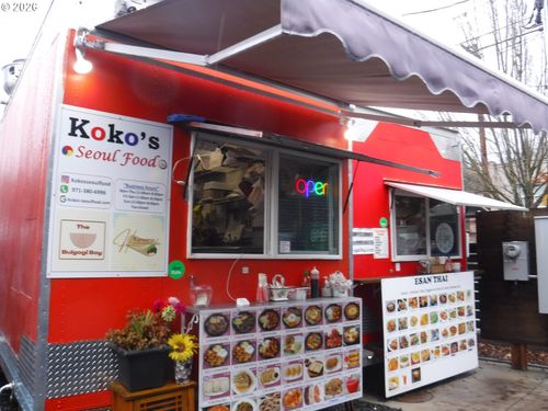 1401 Washington St, Oregon City, OR, 97045-1650 | Card Image