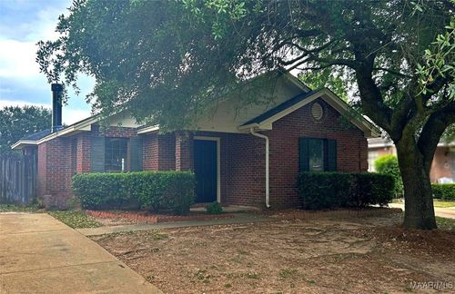 6876 Brownwood Ln, Montgomery, AL, 36117-6737 | Card Image