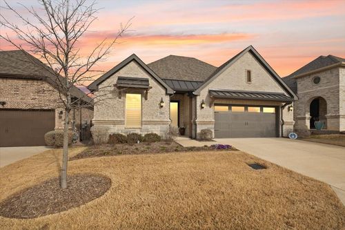 2503 Nueva Way, Mansfield, TX, 76063-4975 | Card Image