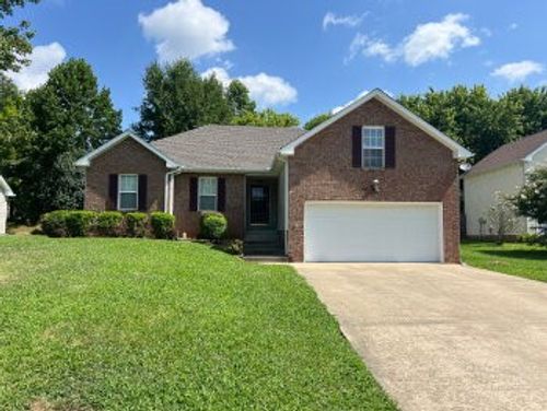 3427 Poplar Hl, Clarksville, TN, 37043-7827 | Card Image