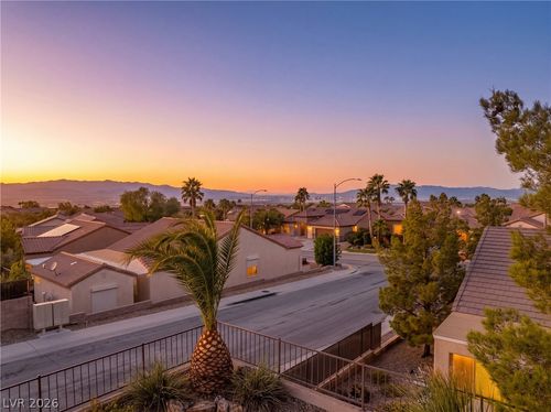 2372 Kalkaska Dr, Henderson, NV, 89044-4517 | Card Image