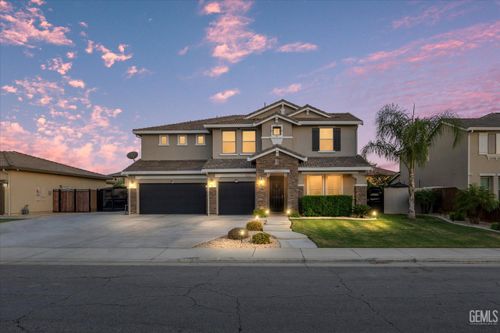 9213 Rancho Viejo Drive, Bakersfield, CA, 93314 | Card Image