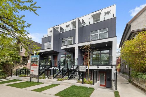 202-2135 E Pender Street, Vancouver, BC, V5L1X3 | Card Image
