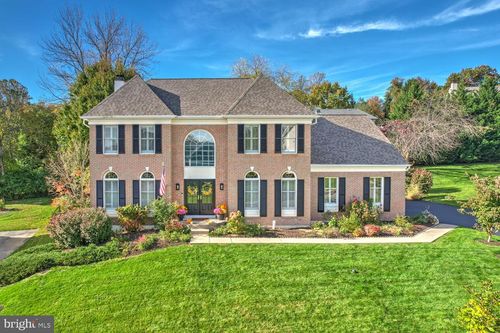 806 Geddy Ln, DOWNINGTOWN, PA, 19335-4139 | Card Image
