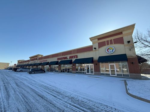 1049 W Main St, Sleepy Hollow, IL, 60118-3800 | Card Image