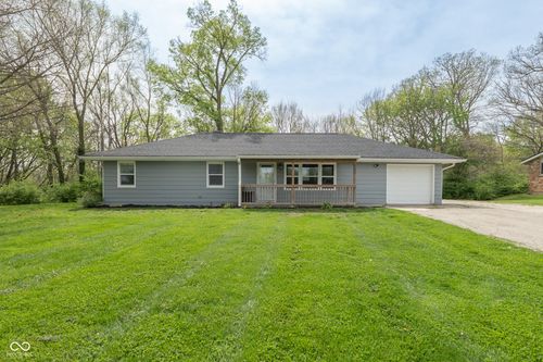 9625 W River Valley Rd, Yorktown, IN, 47396-9235 | Card Image