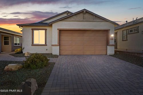 6235 Goldfinch Dr, Prescott, AZ, 86305-6106 | Card Image
