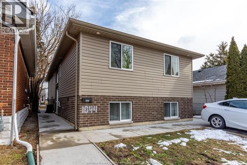 lower-1044 Lena Ave, Windsor, ON, N9C3K4 | Card Image