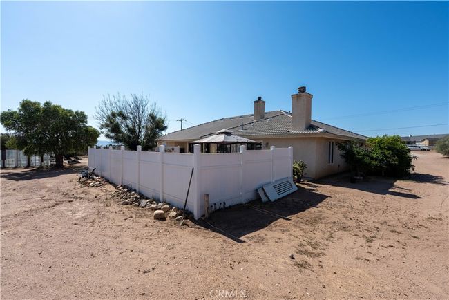 9098 Rattlesnake Rd, House other with 5 bedrooms, 3 bathrooms and 3 parking in Phelan CA | Image 43