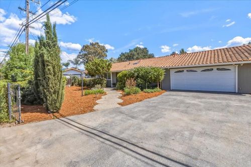 820 Maple Ave, San Martin, CA, 95046 | Card Image