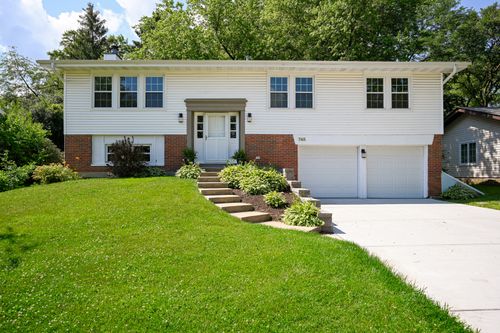 21W745 Glen Valley Dr, Glen Ellyn, IL, 60137-7040 | Card Image