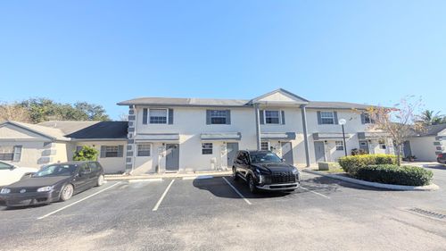 8341 Fairway Rd, Sunrise, FL, 33351-6152 | Card Image