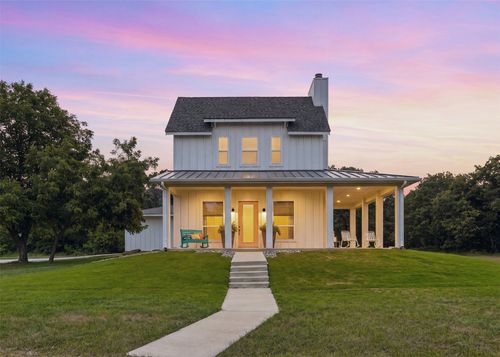 1000 Cool Ranch Ln, Millsap, TX, 76066-2146 | Card Image