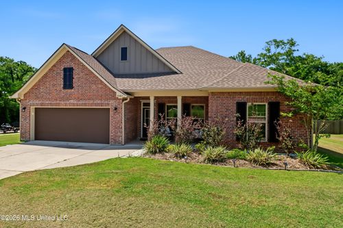 24641 Knollwood Dr, Pass Christian, MS, 39571-5536 | Card Image