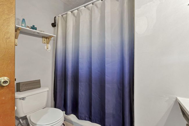 Full Bathroom | Image 14