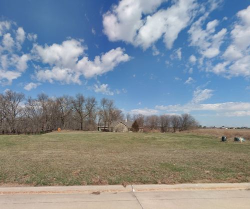 4061 Nw 95th Pl, Polk City, IA, 50226-1251 | Card Image