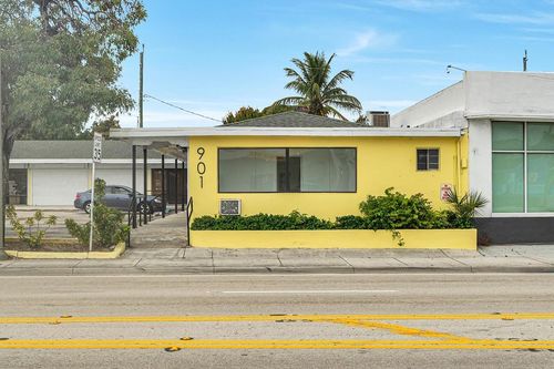 ste-13-14-901 N Dixie Hwy, Lake Worth Beach, FL, 33460-2543 | Card Image