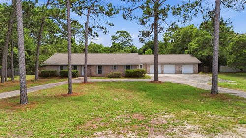 668 Brookhaven Way, Niceville, FL, 32578 | Card Image
