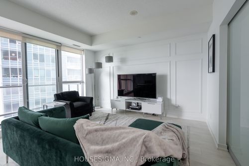 802-51 E Liberty St, Toronto, ON, M6K3P8 | Card Image