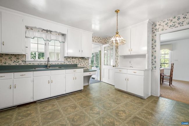 608 Davis Ave, House other with 3 bedrooms, 3 bathrooms and null parking in CHARLOTTESVILLE VA | Image 21