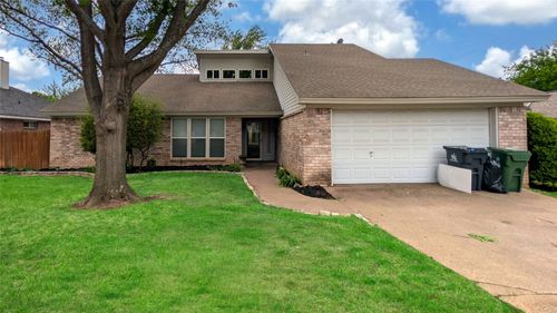 4610 Bellefontaine Ct, Arlington, TX, 76017-2179 | Card Image