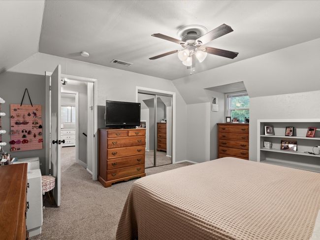 536 Nathan St, House other with 4 bedrooms, 2 bathrooms and null parking in Burleson TX | Image 12