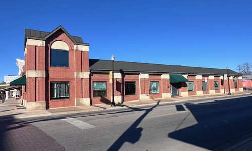 ste-106-702 Chestnut St, Bastrop, TX, 78602-3394 | Card Image