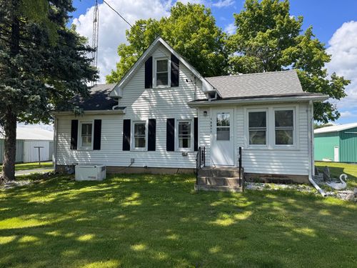 13311 Baseline Road, Genoa, IL, 60135 | Card Image
