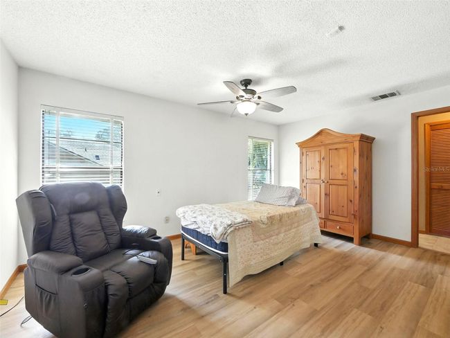 1053 Cavern Dr, House other with 4 bedrooms, 2 bathrooms and null parking in APOPKA FL | Image 6