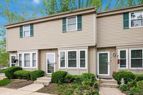 7771 Barkwood Dr, Worthington, OH, 43085-5802 | Card Image
