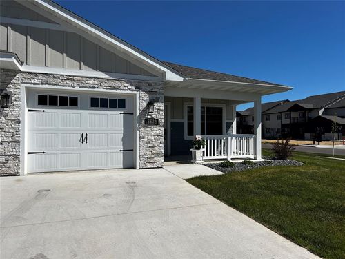5532 Cottage Ln, Eau Claire, WI, 54701 | Card Image